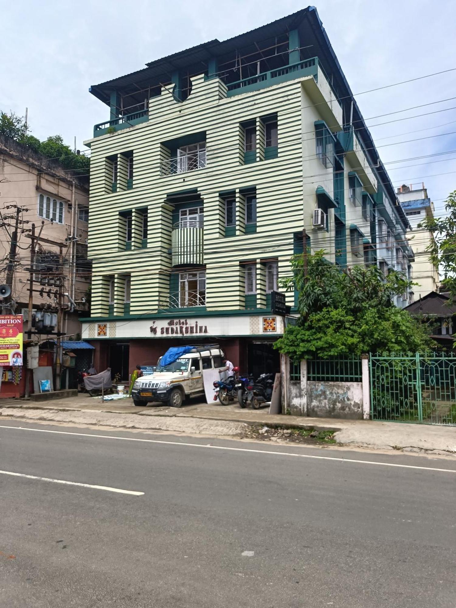 Hotel Sudakshina By Roh Силчар Экстерьер фото